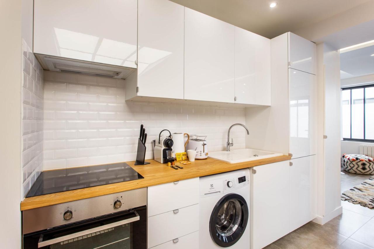 Luxurious Apartment - 4Br-12P - Bastille-Voltaire Париж Екстериор снимка