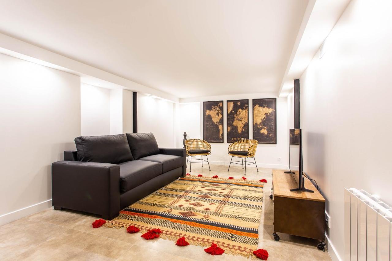 Luxurious Apartment - 4Br-12P - Bastille-Voltaire Париж Екстериор снимка